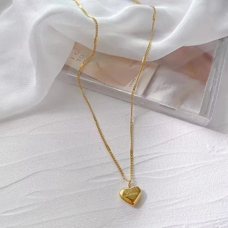 Necklace PeachHeart